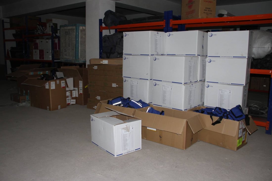 دەزگای مین ژمارەیەک کەلوپەلی پزیشکی و دیماینەری وەرگرت