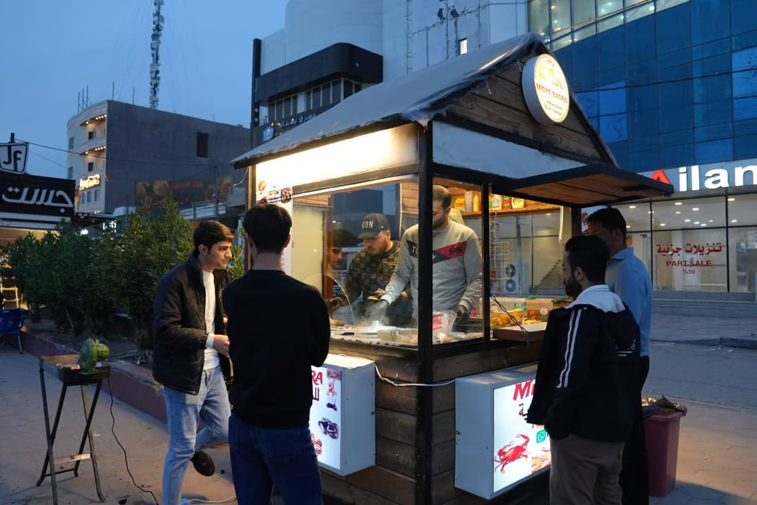 Fresh flavors in Basra’s time square
