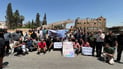 ئاوارەکانی سەرێکانی لەبەردەم پارێزگای حەسەکە گردبوونەوە