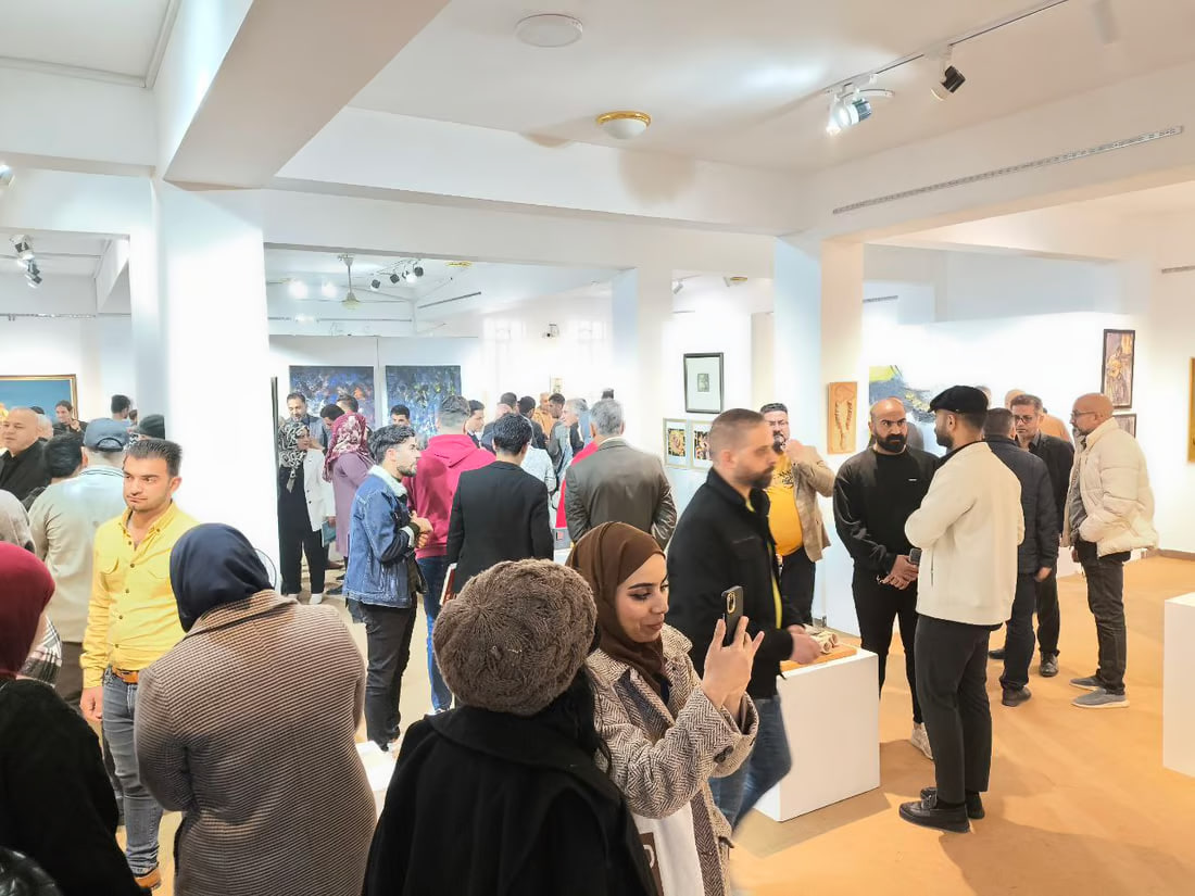 Students in Babil question exclusion from fine arts exhibition