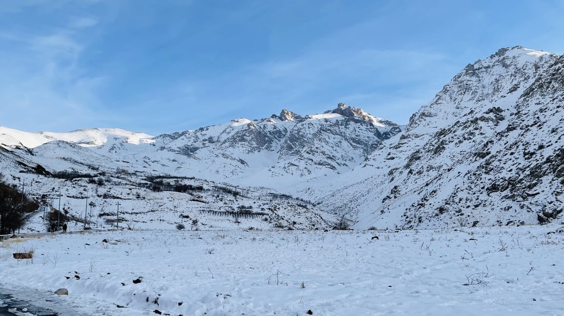 الثلوج تحاصر 7 سواح رجال شمالي أربيل وفرق الدفاع المدني تهرع لإنقاذهم