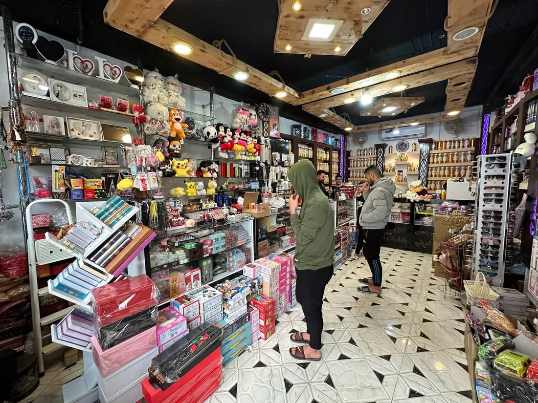 Lukewarm Valentine’s Day gift sales in Haditha