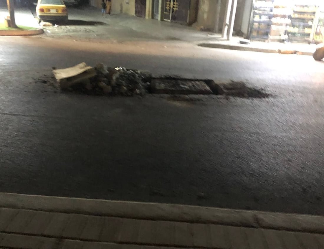 إصلاح المنهولات في شوارع أبو دشير يتسبب بحوادث.. وبلدية الدورة: نتفهم استياءكم
