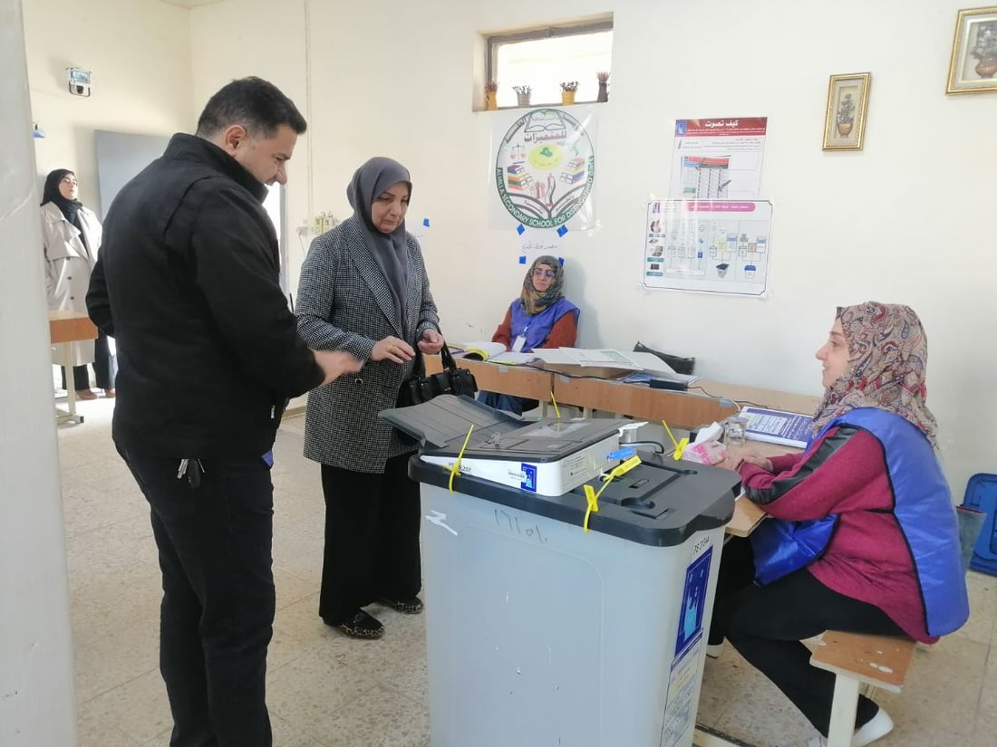 صور من انتخابات المسيب.. بعض الأحزاب وفرت حافلات نقل خاصة وبالمجان