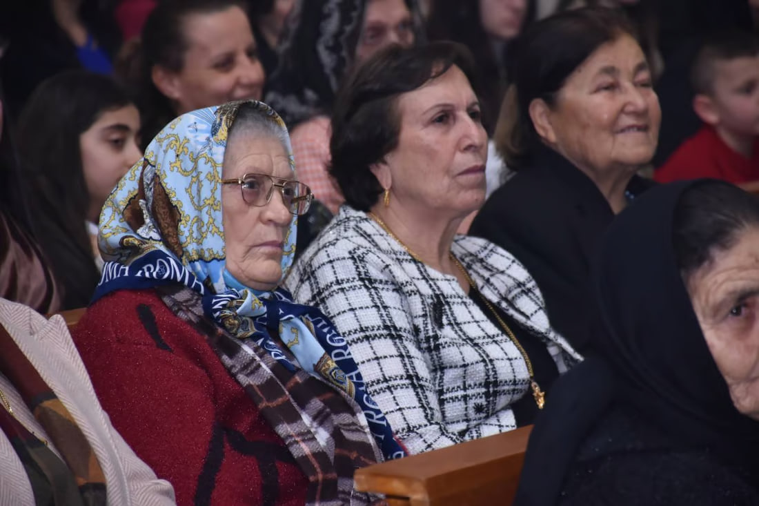 Photos: Somber Christmas Mass in Hamdaniya