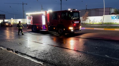 One killed, four injured in early morning car crash