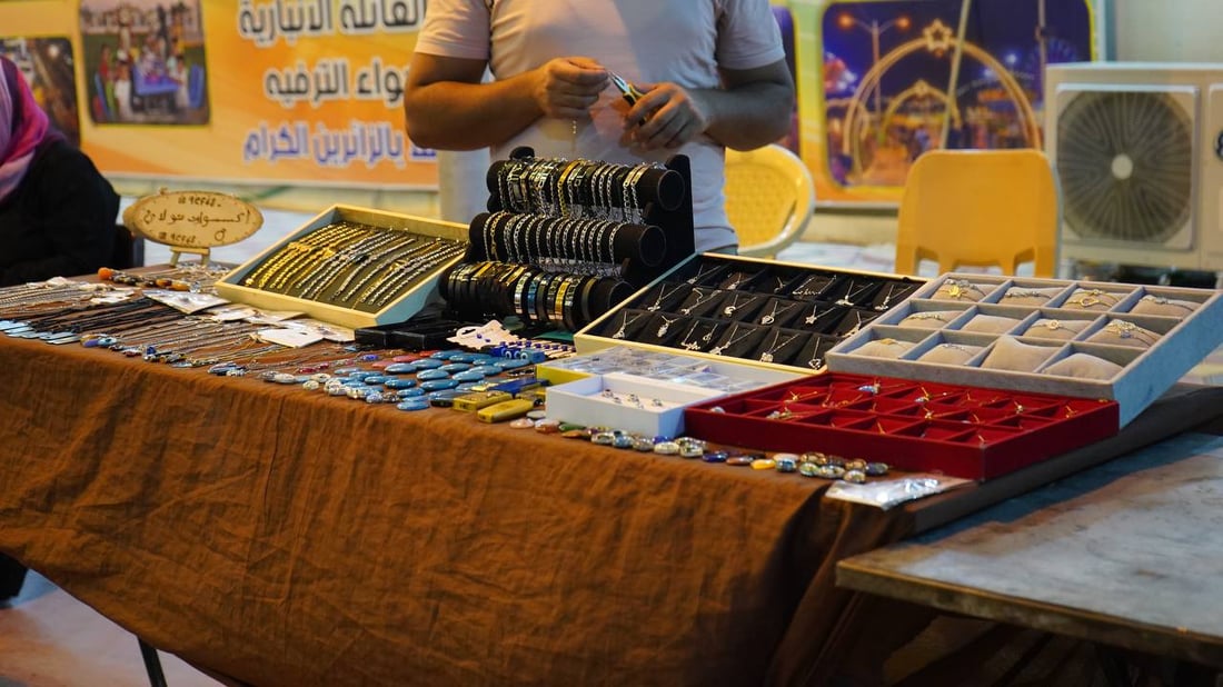 الفلوجة ليلاً.. عرض مواهب الإلقاء وأعمال 25 رساماً وبازار خيري