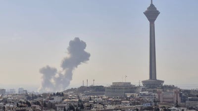  “تەماشای تەلەفزیۆنی فەرمی بکەن و باوەڕ بە درۆکان مەکەن”