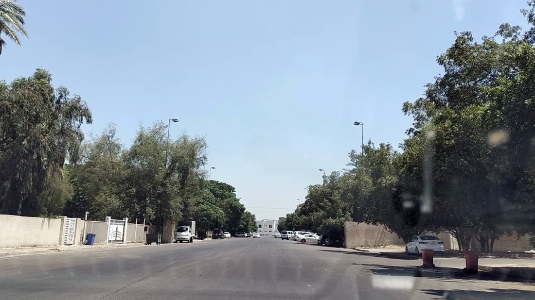 كيف تسكن في المنطقة الخضراء؟ باج بنفسجي وكفيل للضيوف والموافقات من ”كل الجهات“