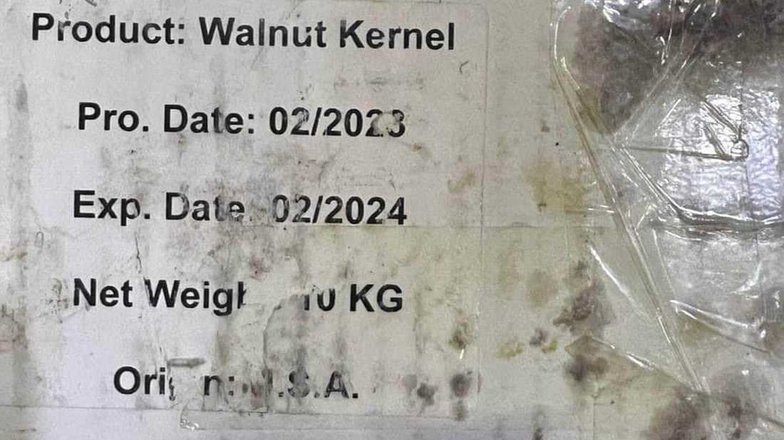 کارگەیەکی شیرینی لەبەر پیس و پۆخڵی داخرا