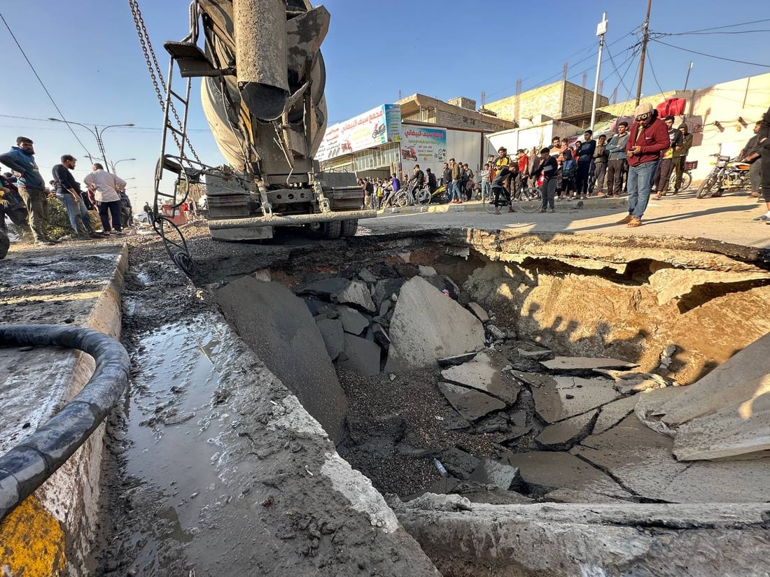 صور: انقلاب “خباطة” وإصابة سائقها في الديوانية