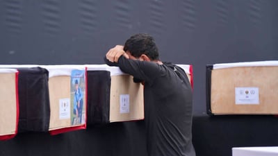 نينوى تشيع رفاة 47 من ضحايا داعش.. أعدمهم التنظيم عند دخوله الموصل