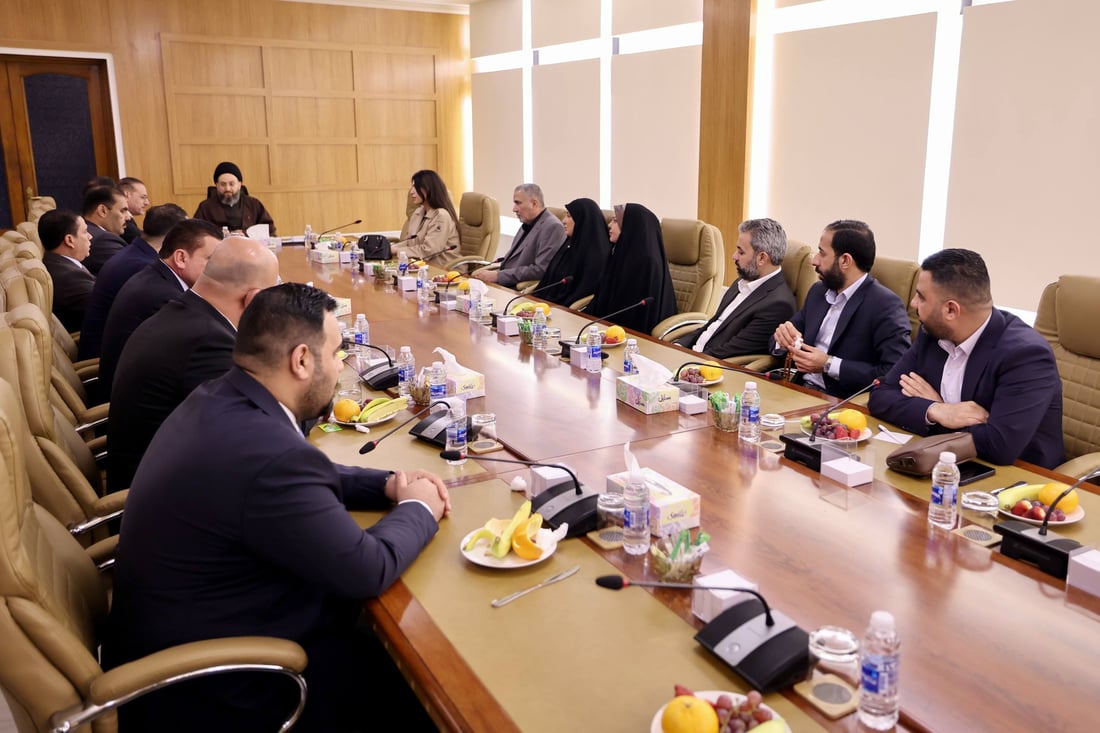 الحكيم يسبق جلسة انتخاب الرئيس ويجتمع بنوابه: تواصلوا مع الكتل لبلورة موقف موحد