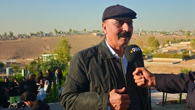 هونەرمەندان لەسەر مەزاری زاهیر عەبدوڵا کۆبوونەوە