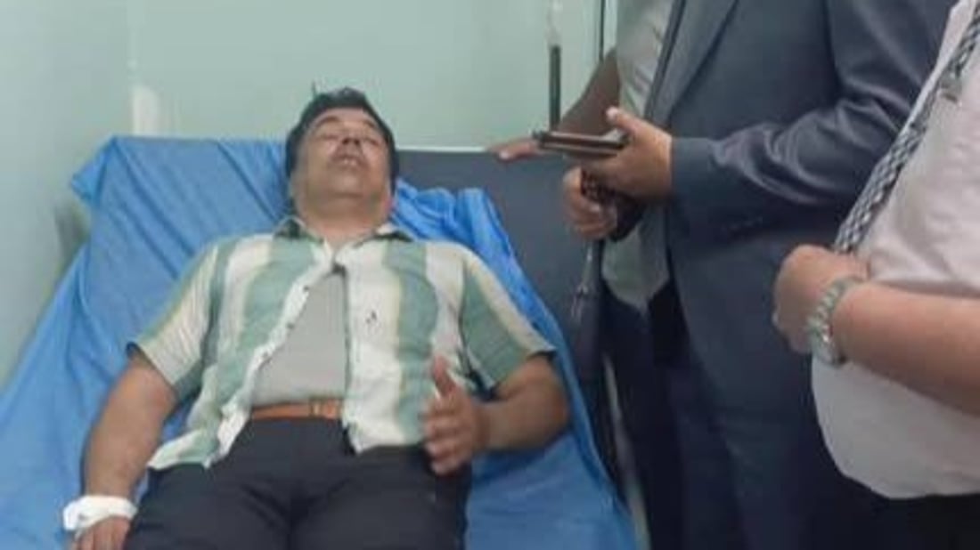 كدمات ونزيف.. مدير ثانوية باقر الموسوي يتعرض للضرب على يد طالب وأبيه (صور)