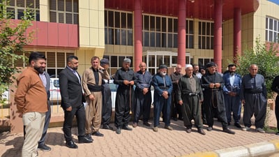 دژى ئیفرازکردنى زەوییەکانیان ژمارەیەک جوتیارى شارەزوور گردبوونەوە