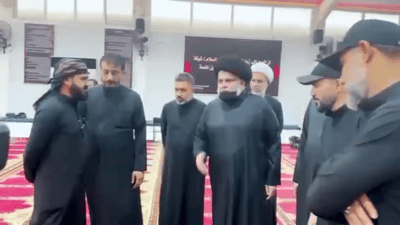 الحنانة قبل قليل.. زعيم التيار يصل إلى مضيف ال الصدر