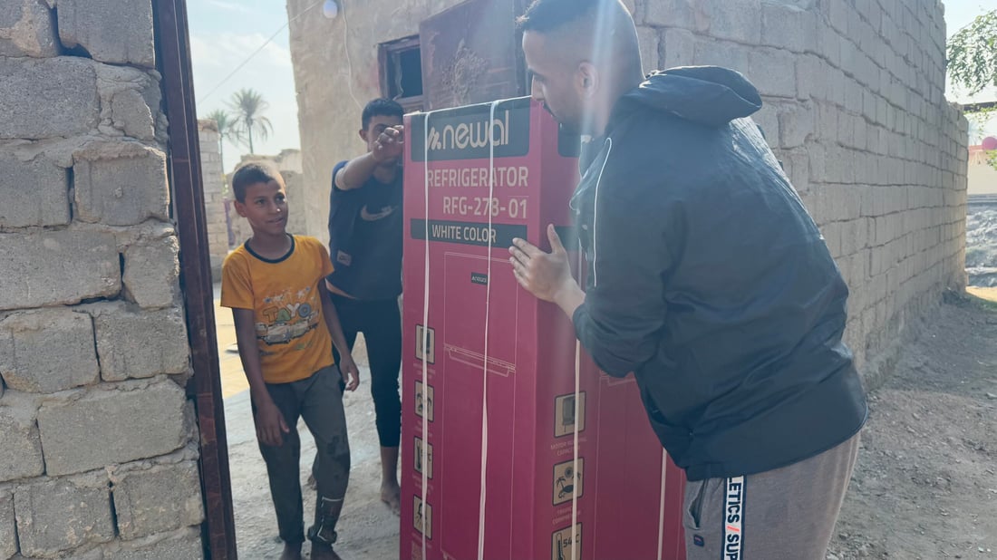 عراقيو السويد تأثروا.. التعداد يفتح المعونات للشاب كرار (صور)