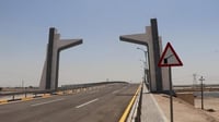 انتبهوا قبل التوجه للزبير.. الجسر الجديد مقطوع لمدة 15 ي...