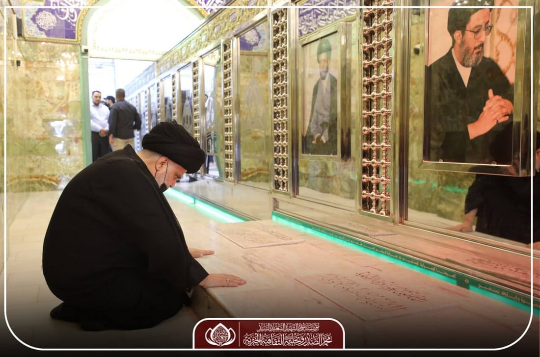 صور: النجف قبل قليل.. الصدر في مرقد والده والأنصار يحتشدون