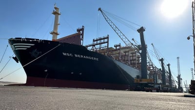 Iraq’s Umm Qasr port hosts record-breaking container ship