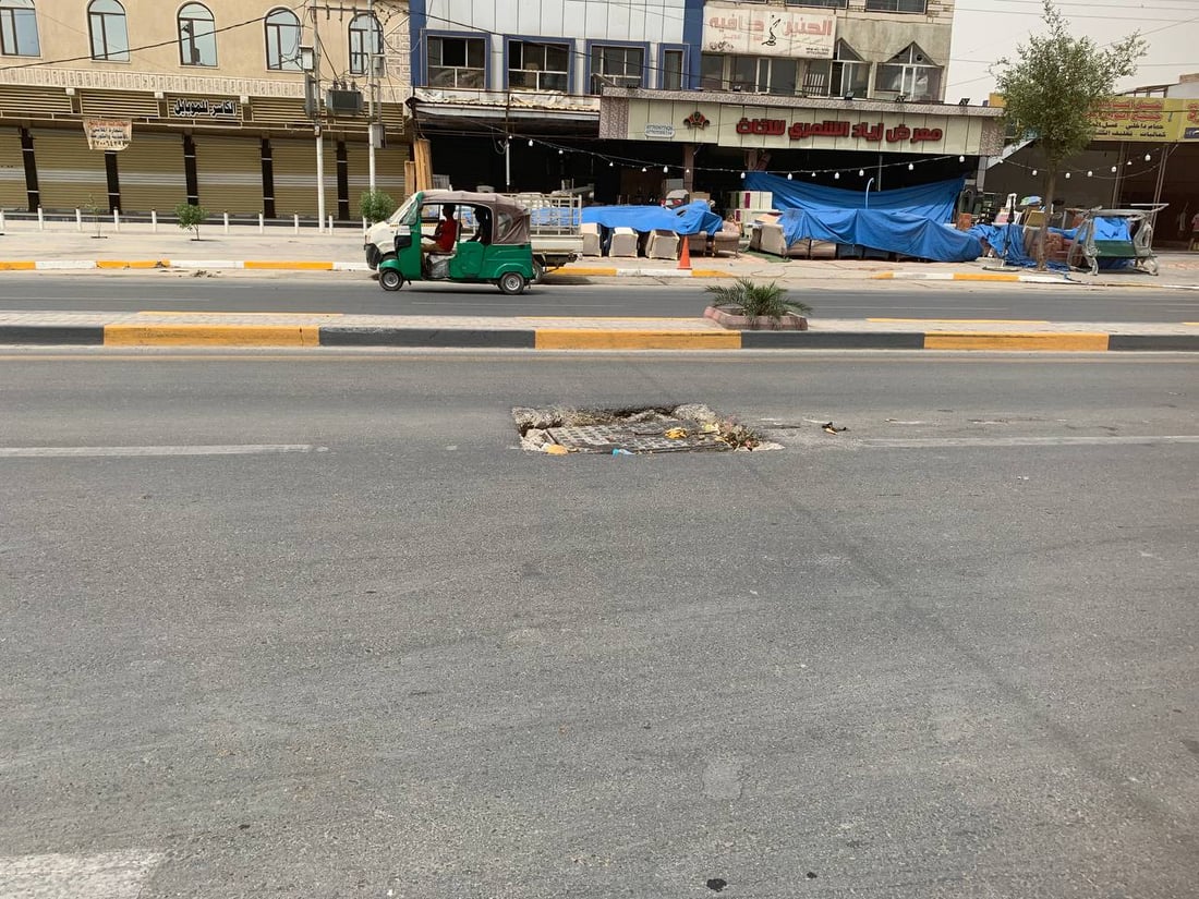 بغداد: مطبات شارع 60 “خطرة”.. التبليط لم يصمد والبلدية تشكو “الضغط”