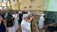 صلاة العيد في مدينة الصدر.. مشاهد من جامع الزهراء البتو...