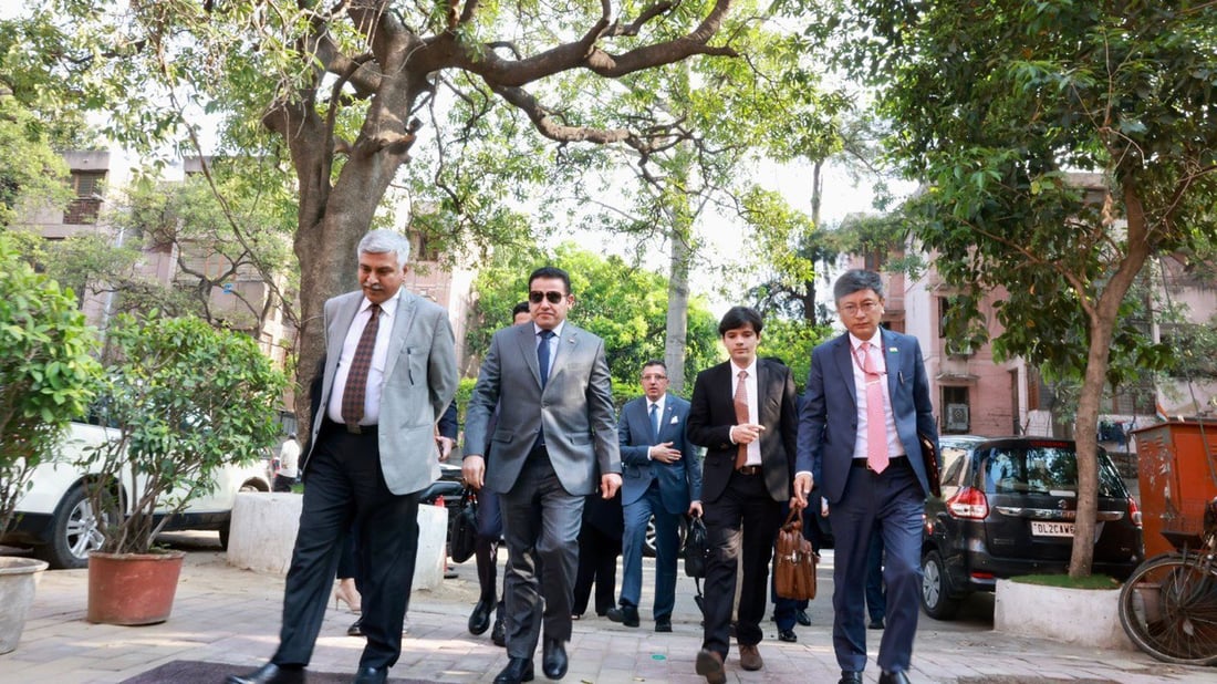 قاسم الأعرجي يتفق مبدئياً مع شركات الهند للمساهمة في إعمار العراق