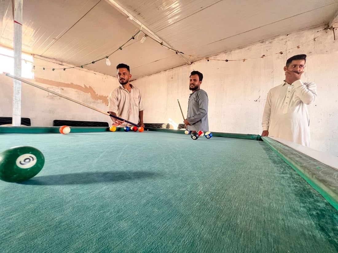 استراحة المزارعين في الخالص.. بليارد وشيشة حتى منتصف الليل في قاعة زيدون (صور)