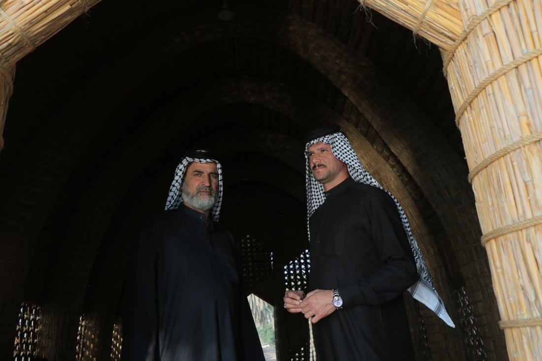 “عاصمة حروب العشائر” تستقبل رأس السنة بمائة زورق للسياحة شمال البصرة (فيديو)