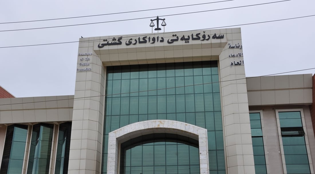 نووسەران و چالاكوانان داوا دەكەن رێكاری یاسایی دژی مەلامەزهەر بگیرێتەبەر