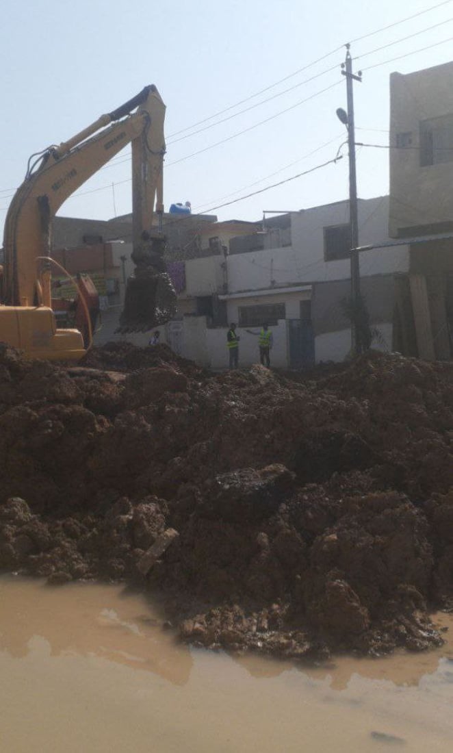 بعقوبة: أصحاب المحال غاضبون.. مشروع المجاري متلكئ منذ 9 شهور (صور)