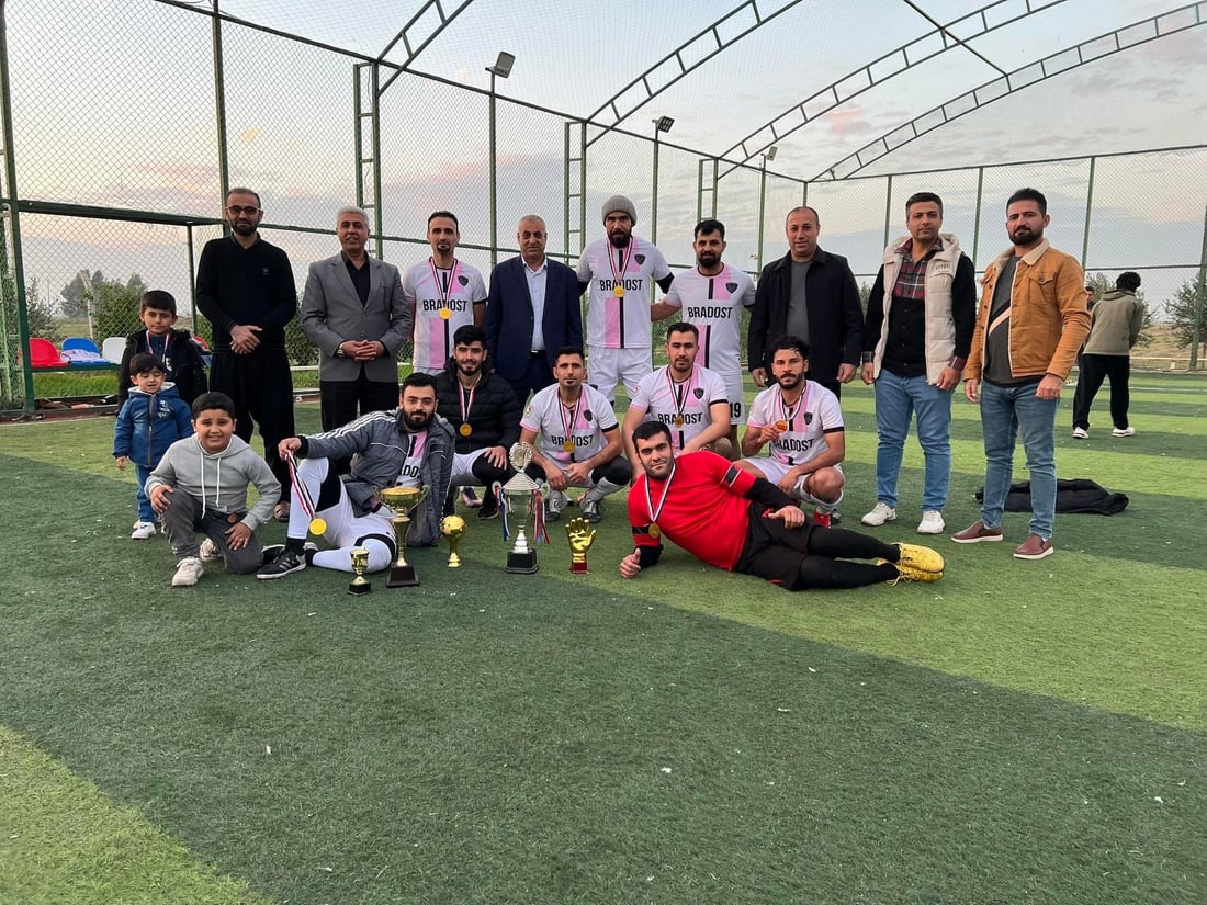 صور: المدرسون هزموا المعلمين في بطولة الدوائر الحكومية للكرة بداقوق