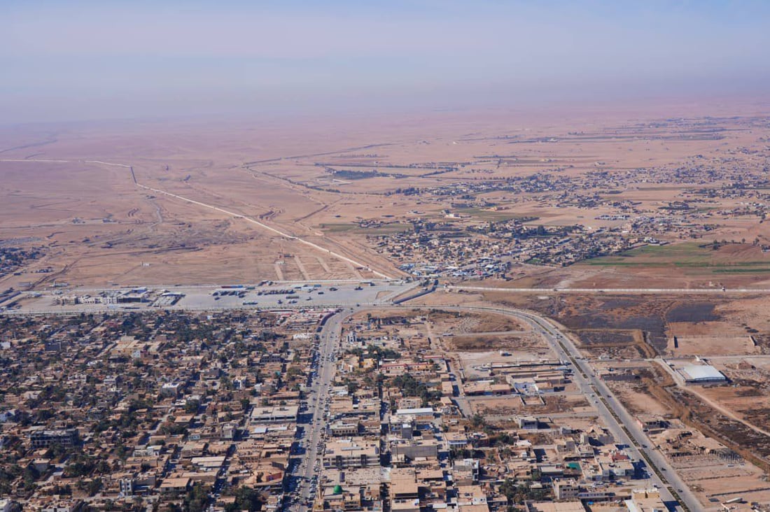 صور: السوداني يستطلع الشريط الحدودي مع سوريا من الجو