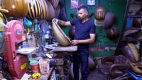ابن الأسطة عوّاد.. 