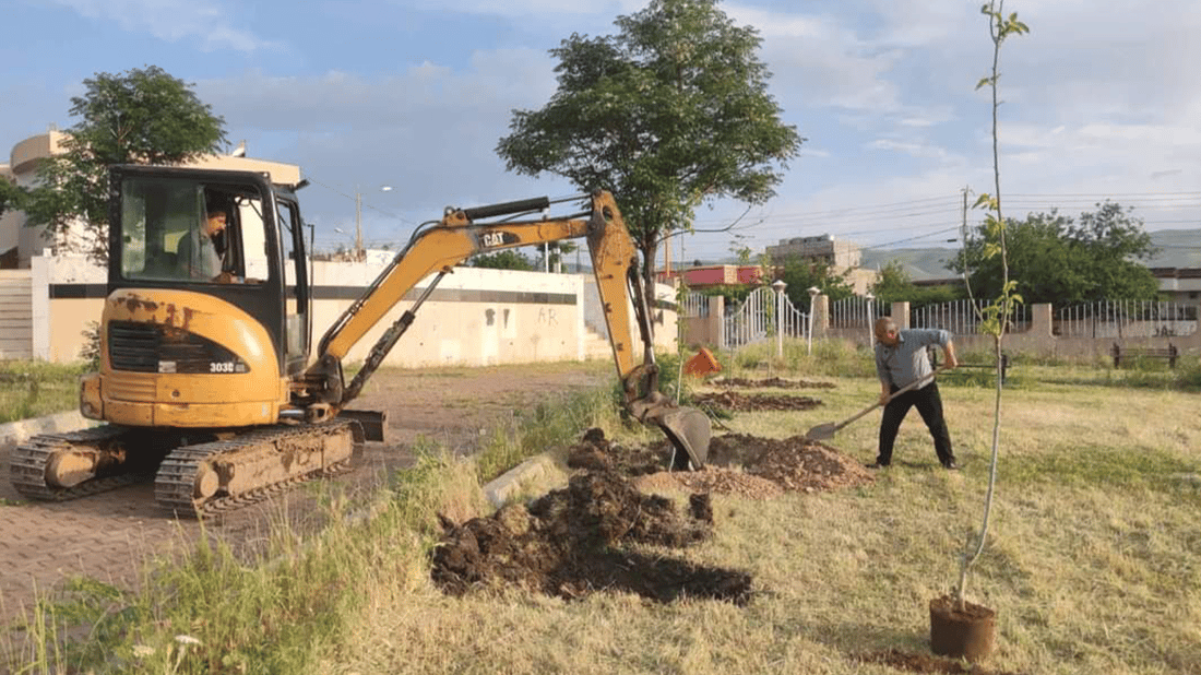 گۆڕستانه‌ جیاوازه‌كانى شەهیدانى هه‌ڵه‌بجه‌ سه‌وز ده‌كرێن