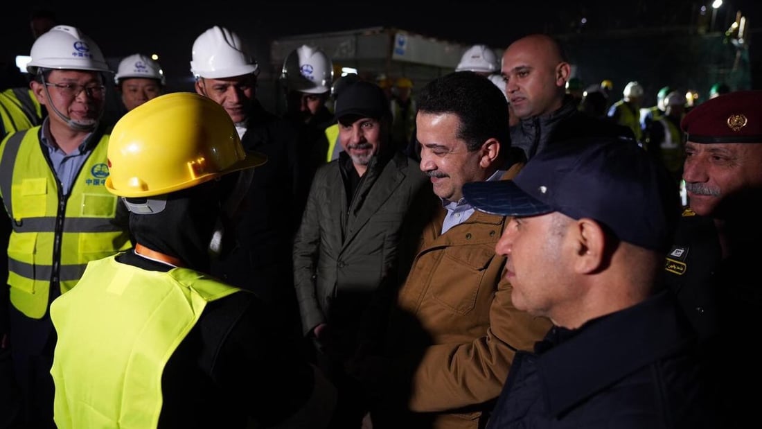 صور: السوداني في جولة ليلية لتفقد مشروع تطوير ساحة النسور