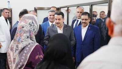رئيس الوزراء يصل إلى محافظة واسط