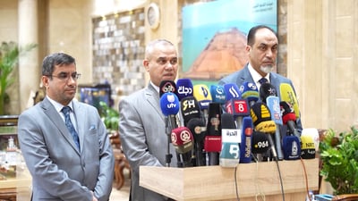 العراق استقبل 3500 سفينة كبيرة خلال سنة.. ولدى الموانئ مفاجآت حول “الفاو”