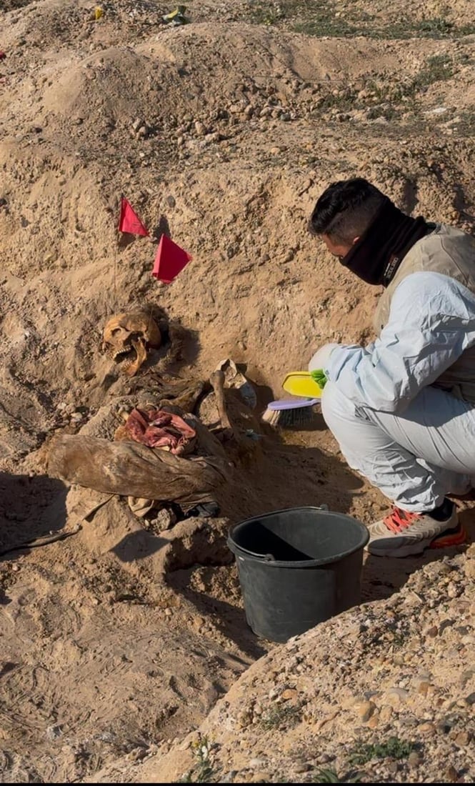 “قاتل الصدر” يدل الأمن الوطني على مقبرة جماعية في الصقلاوية (صور)