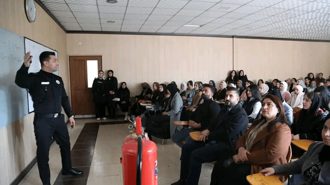 خوێندکاران فێری کۆنتڕۆڵکردنی ئاگرکەوتنەوە دەکرێن