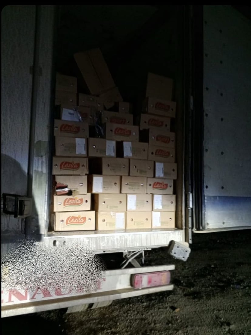 لە کەرکوک 21 تۆن کەلوپەلى خۆراکى دەستى بەسەرداگیرا