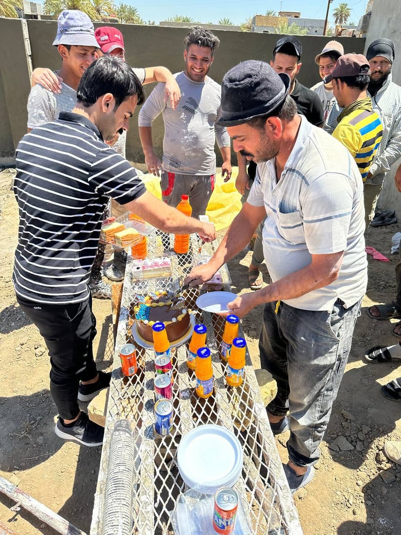 لفقراء المدحتية وجنوب بابل.. فريق “بيت بربع دينار” ينهي المنزل رقم 50 (فيديو)