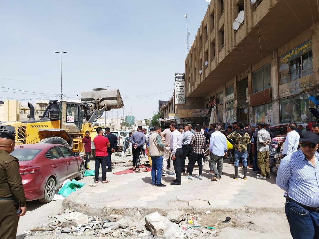 “شفل الحلة دمّر كل شيء”.. أصحاب بسطات “أبو القاسم” غاضبون وأهل المحلات سعداء (صور)