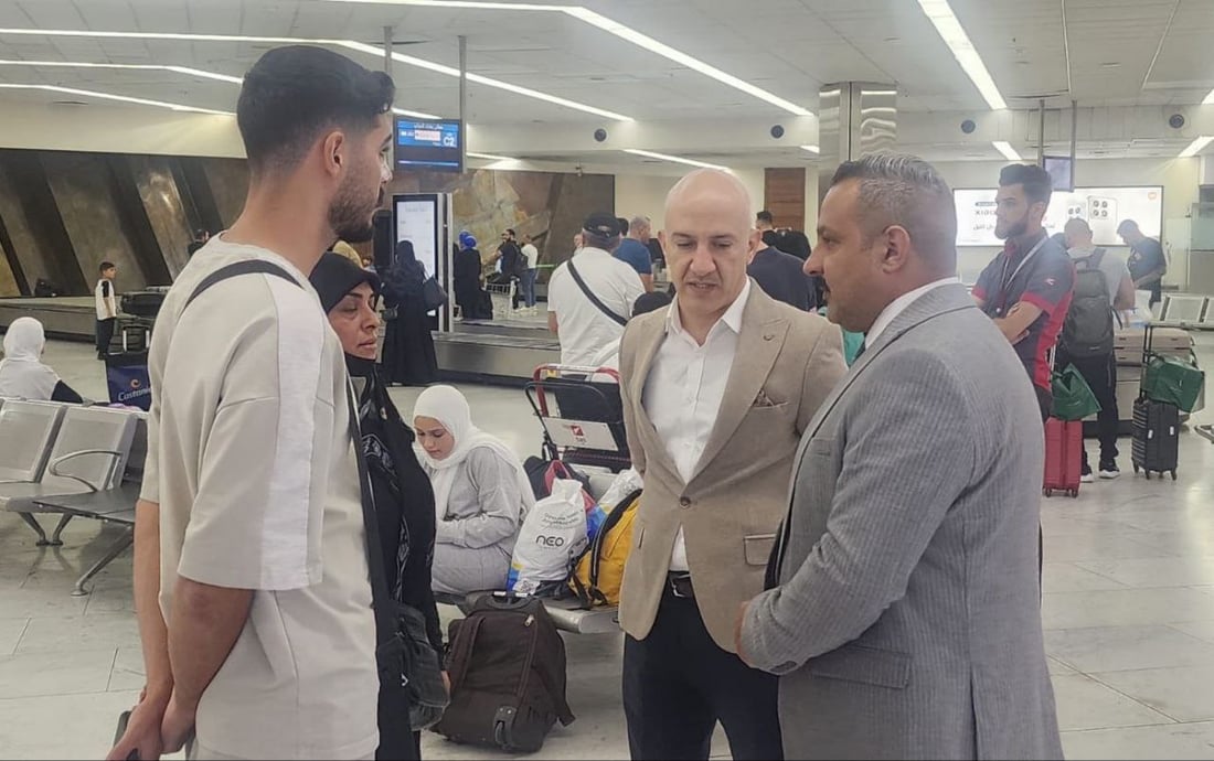 صور: العراق يستقبل 250 نازحاً لبنانياً عبر مطار بغداد الدولي