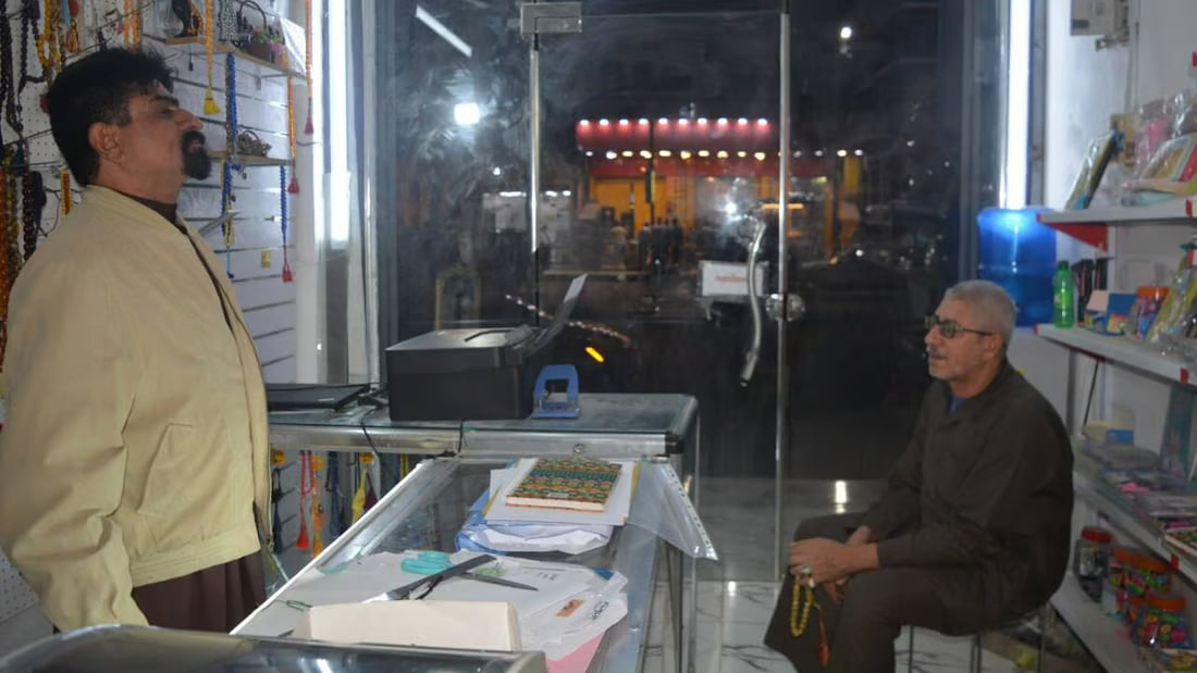 Basra: Bookstore fights for survival with gemstone strategy