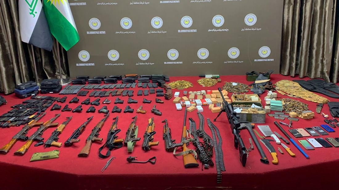 12 کەس بە شەش هەزار فیشەک و چەند جۆر چەکەوە دەستگیرکران