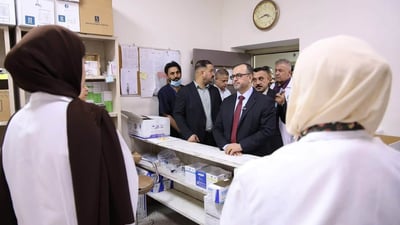 وزير الصحة يوجه بتدقيق أدوية المستشفيات ومحاسبة المقصرين في التوريد
