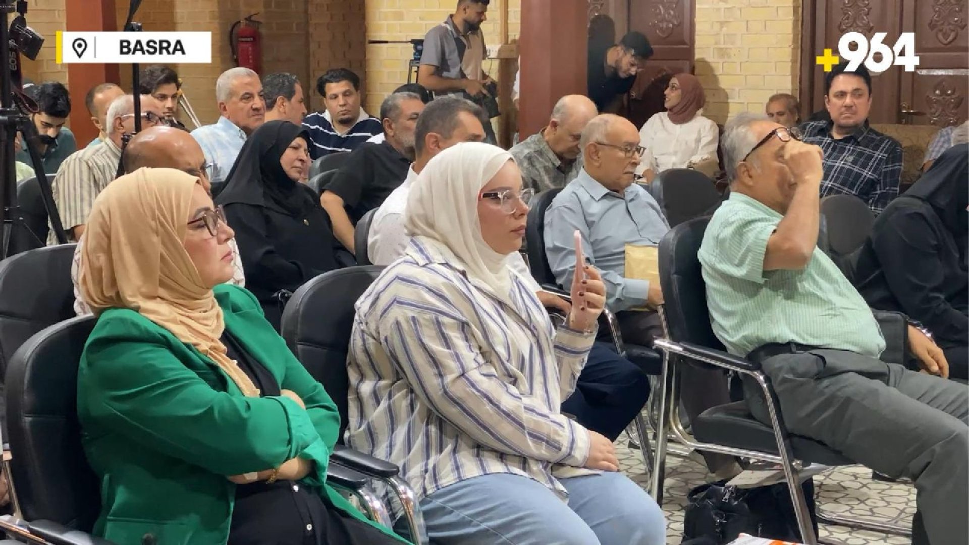 Basra holds a literary session to discuss ‘The City and Its Signs’
