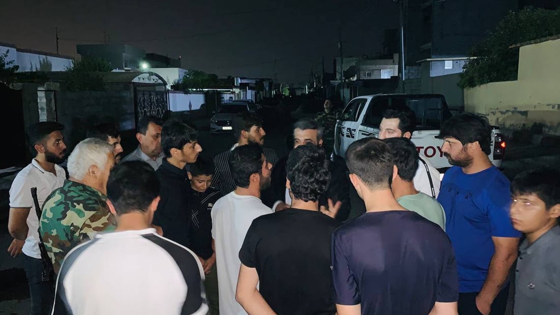 شاره‌وانى سێبیران به‌ تانكه‌ر ئاو بۆ هاوڵاتیان دابین ده‌كات